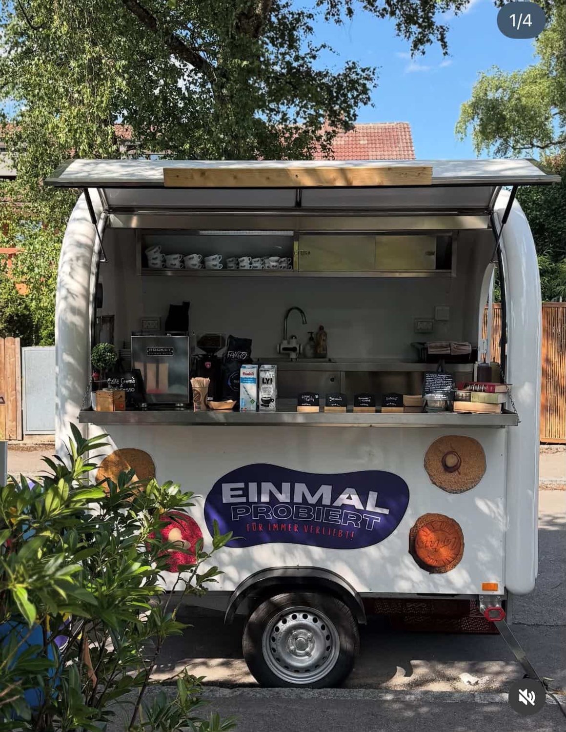 COVOLINO-Foodtruck bei einem Outdoor-Event